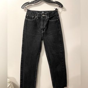 Black jeans with white stitching